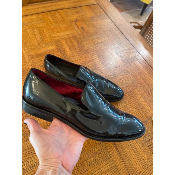 Johnston & Murphy Gavney Slip-On Loafer in Black Patent size 10.5 main image 6